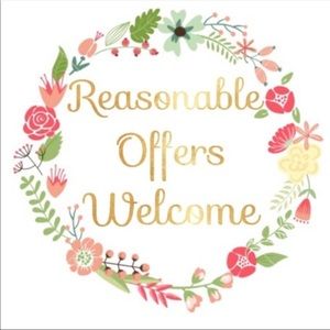 Reasonable offers are welcomed 💕